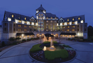 The Hotel Roanoke & Conference Center, exterior, dusk